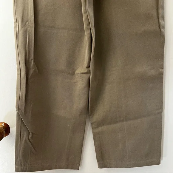 Levi's | Pants - Picture 9 of 12